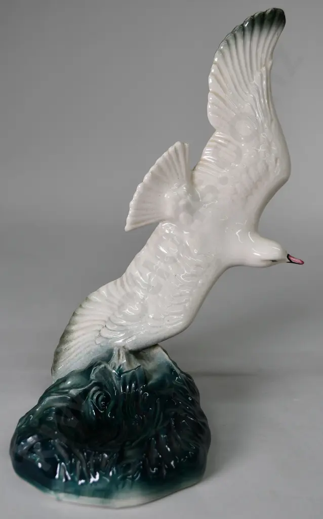 TITIAN STUDIO FLYING SEAGULL Image 1++