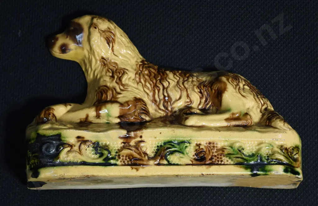 LUKE ADAMS MAJOLICA MANTLE DOGS Image 1++