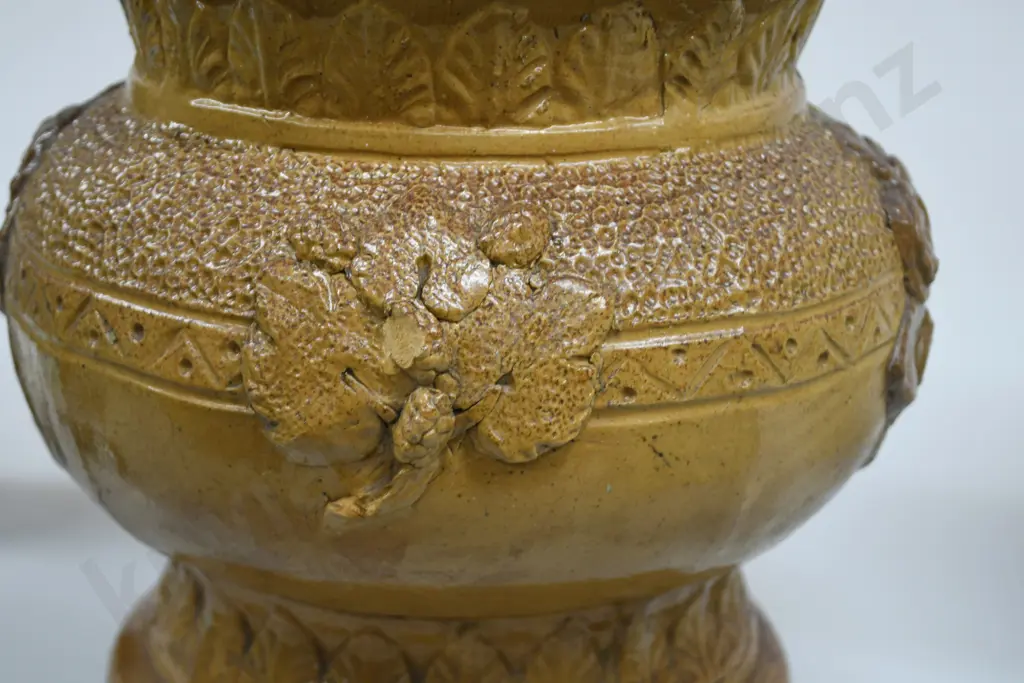 MARLBOROUGH BRICK & PIPE WORKS FLOWER URN Image 1++