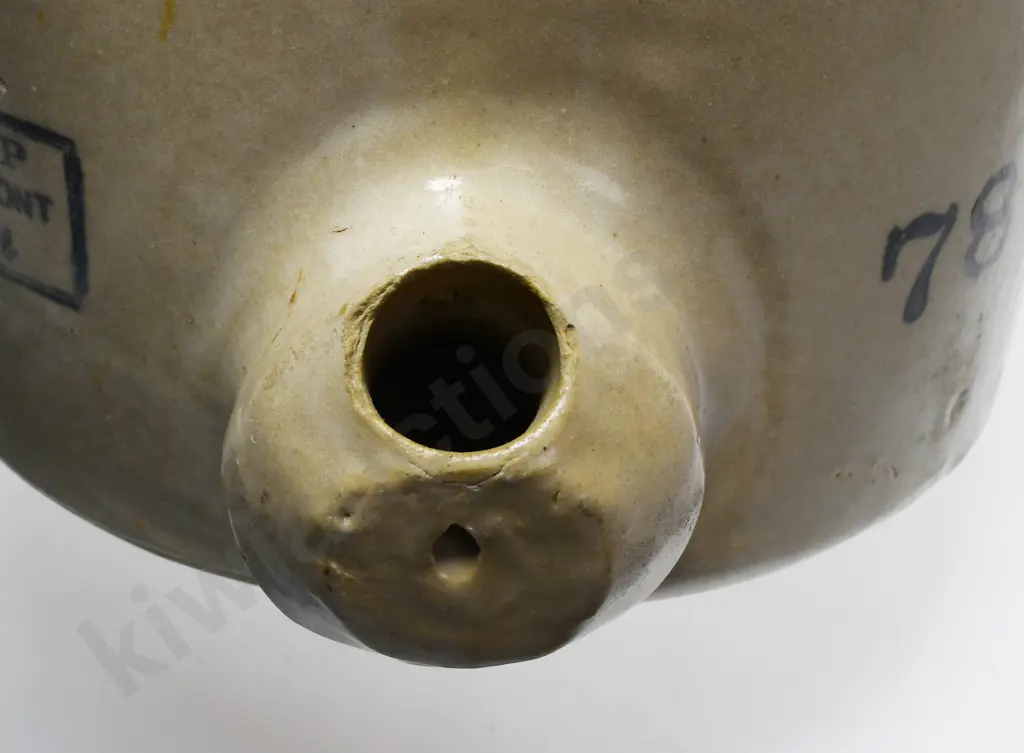 MILSOM TEMUKA STONE JAR Image 1++