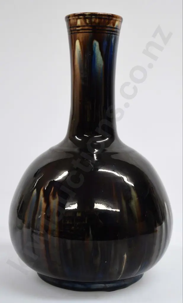 MILTON POTTERY MAJOLICA VASE Image 1++