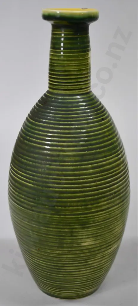 CROWN LYNN DANIEL STEENSTRA VASE Image 1++