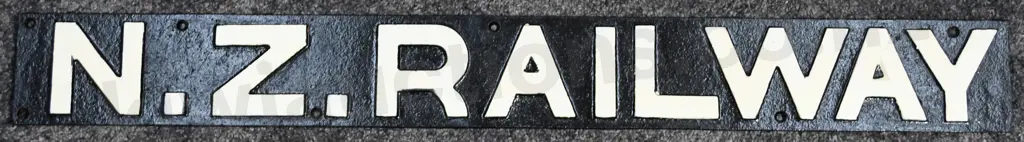 NZ RAILWAY SIGN & NZR OILER Image 1++