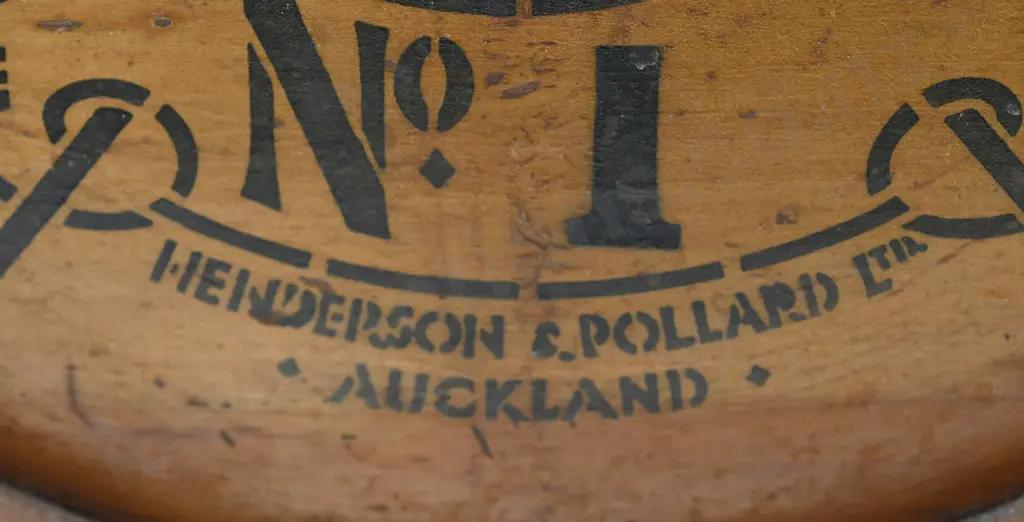 IDEAL AUCKLAND MADE BUTTER CHURN Image 1++