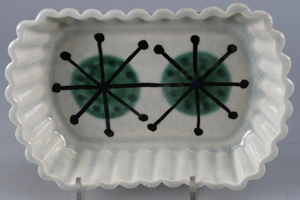 CROWN LYNN 'WERK' POTTERY DISH Image 1++