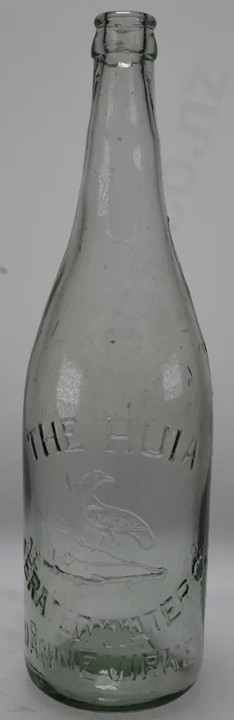 HUIA DANNEVIRKE 26oz CROWN TOP Image 1++