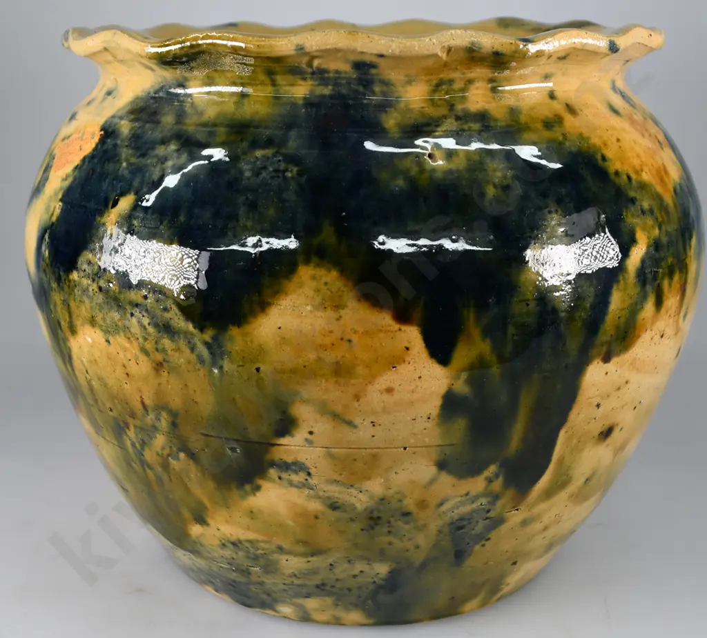 LUKE ADAMS MAJOLICA JARDINIÈRE Image 1++