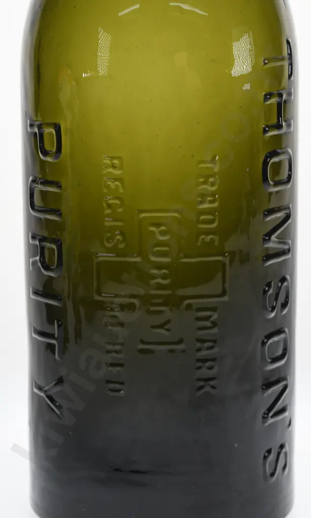 THOMSON'S DUNEDIN 26oz CROWN TOP BEER Image 1++
