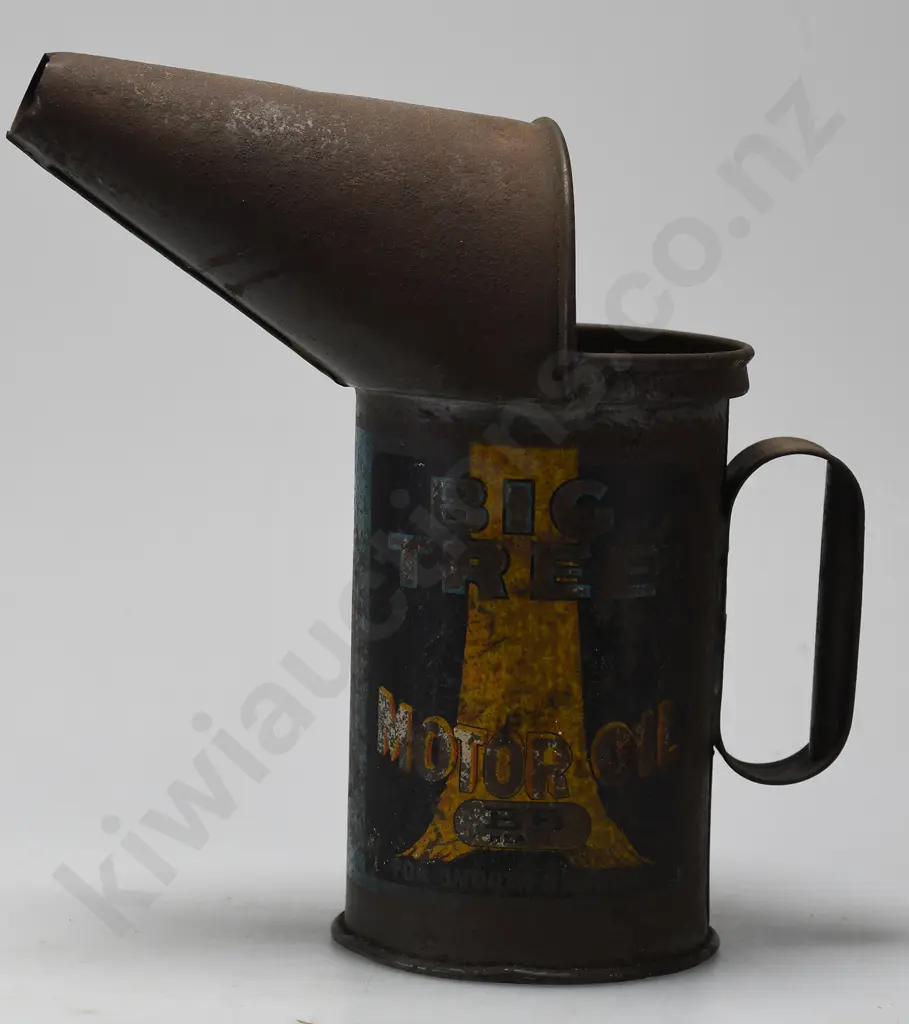 BIG TREE MOTOR OIL CAN/POURER Image 1++