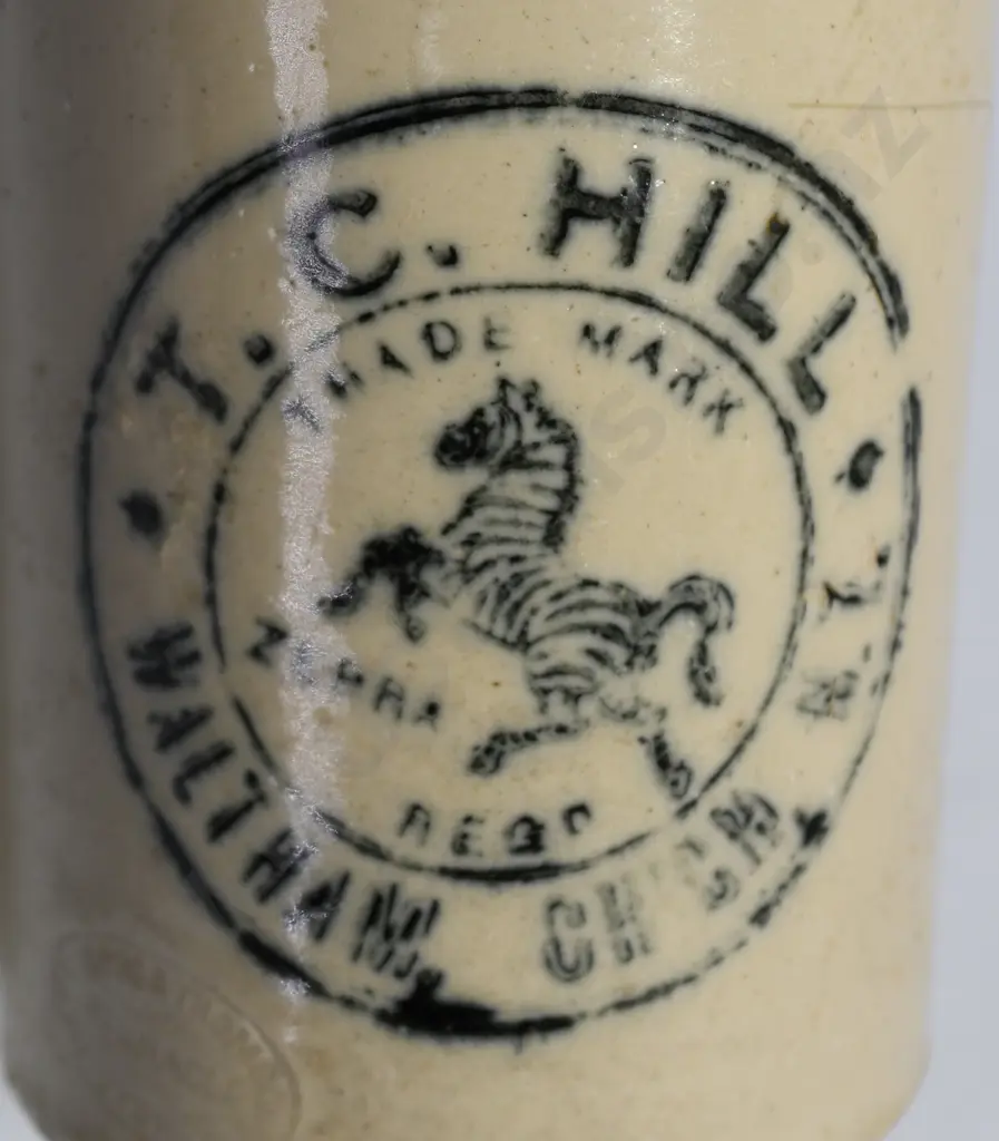 TC HILL CHRISTCHURCH GINGER BEER Image 1++