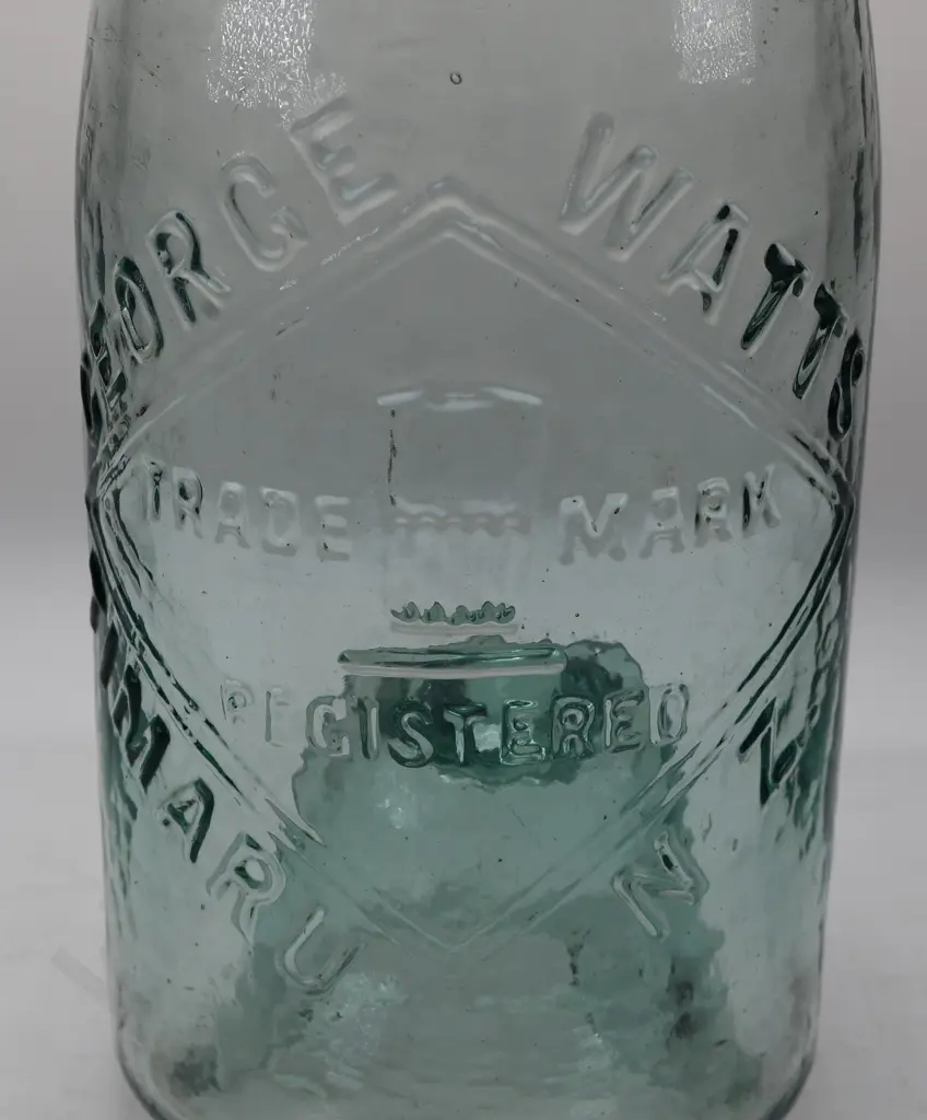 WATTS TIMARU 26OZ KICK UP CROWN TOP Image 1++