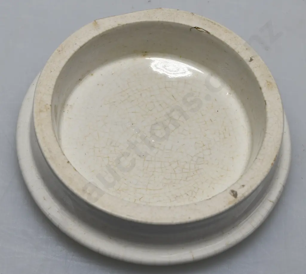 HAUNTED HOUSE CHERRY TOOTH PASTE POT LID Image 1++
