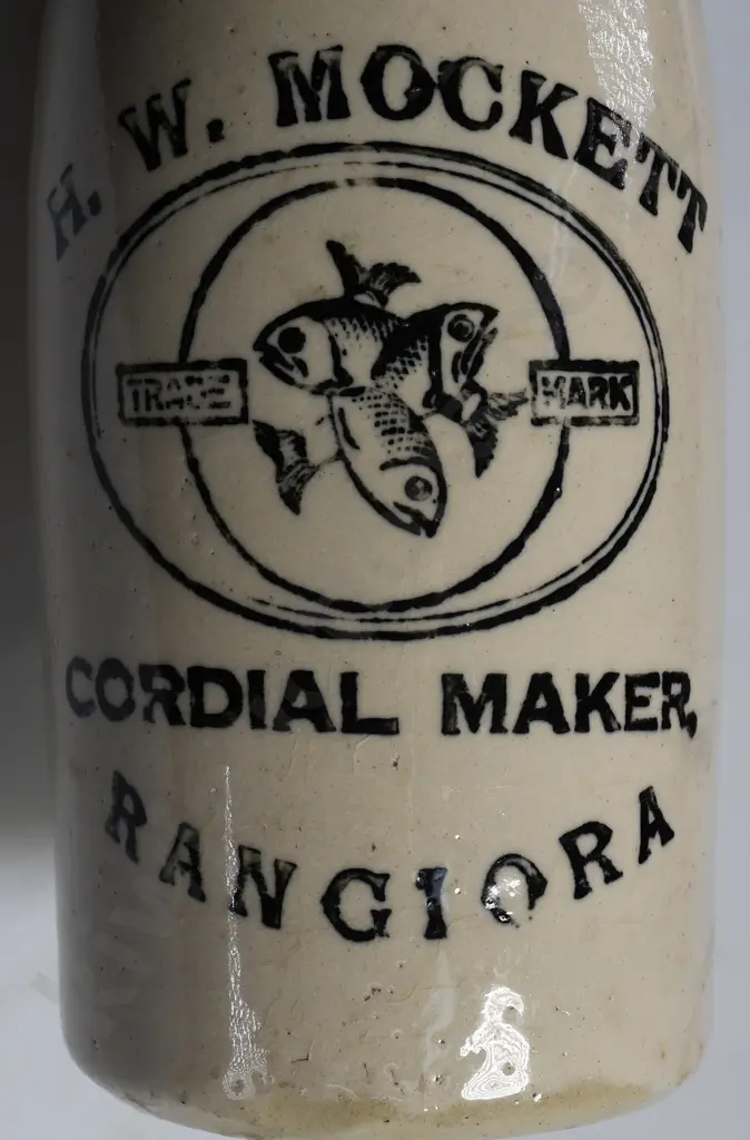 MOCKETT RANGIORA GINGER BEER Image 1++