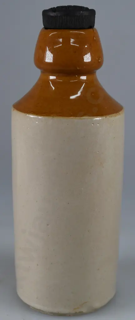 NATIVE MINERAL & AERATED WATER CO AUCKLAND GINGER BEER Image 1++