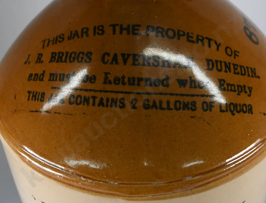 BRIGGS DUNEDIN STONE JAR Image 1++
