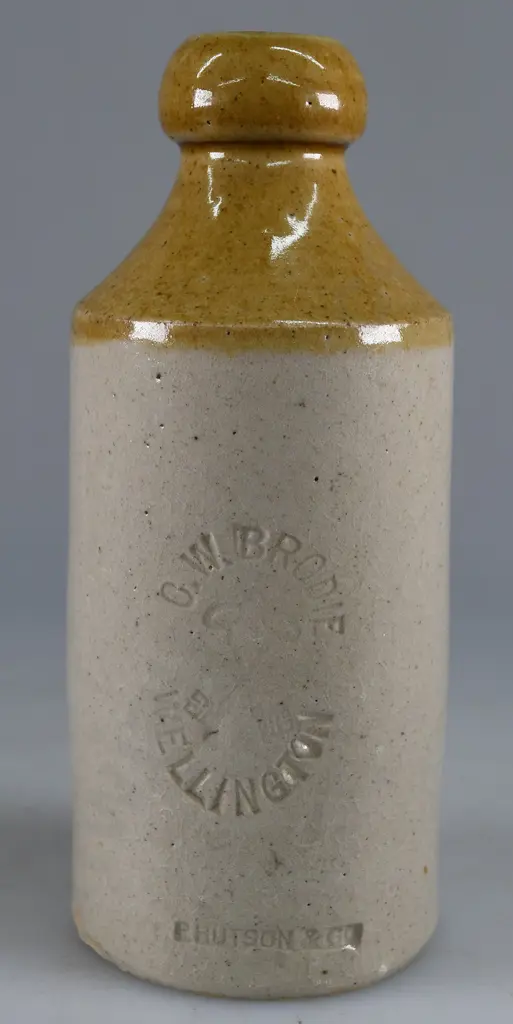 BRODIE WELLINGTON GINGER BEER Image 1++