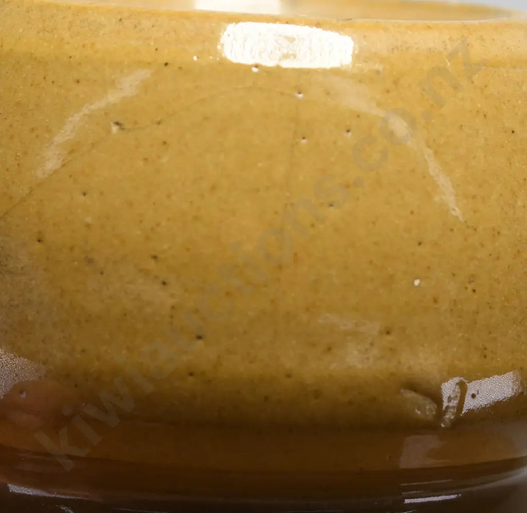 KEMP GORE STONE JAR Image 1++