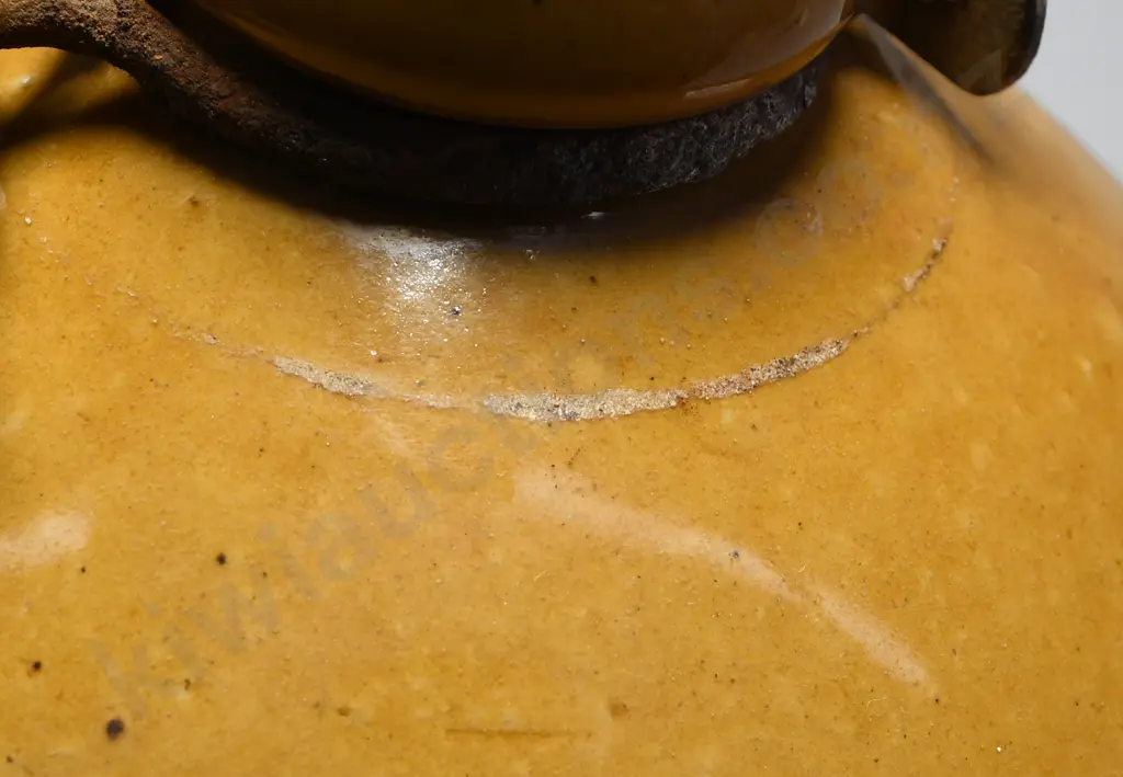 MULLON OPUNAKE STONE JAR Image 1++