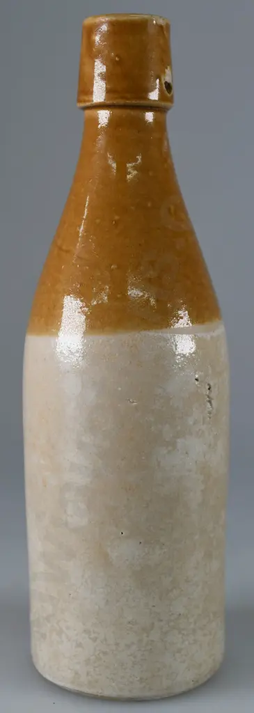 JOHN STEWART OPUNAKE GINGER BEER Image 1++