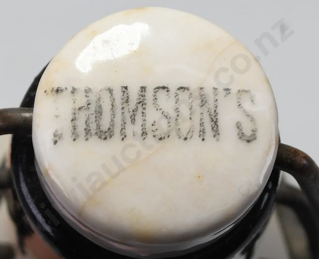 THOMSON'S SWING STOPPER GINGER BEER Image 1++