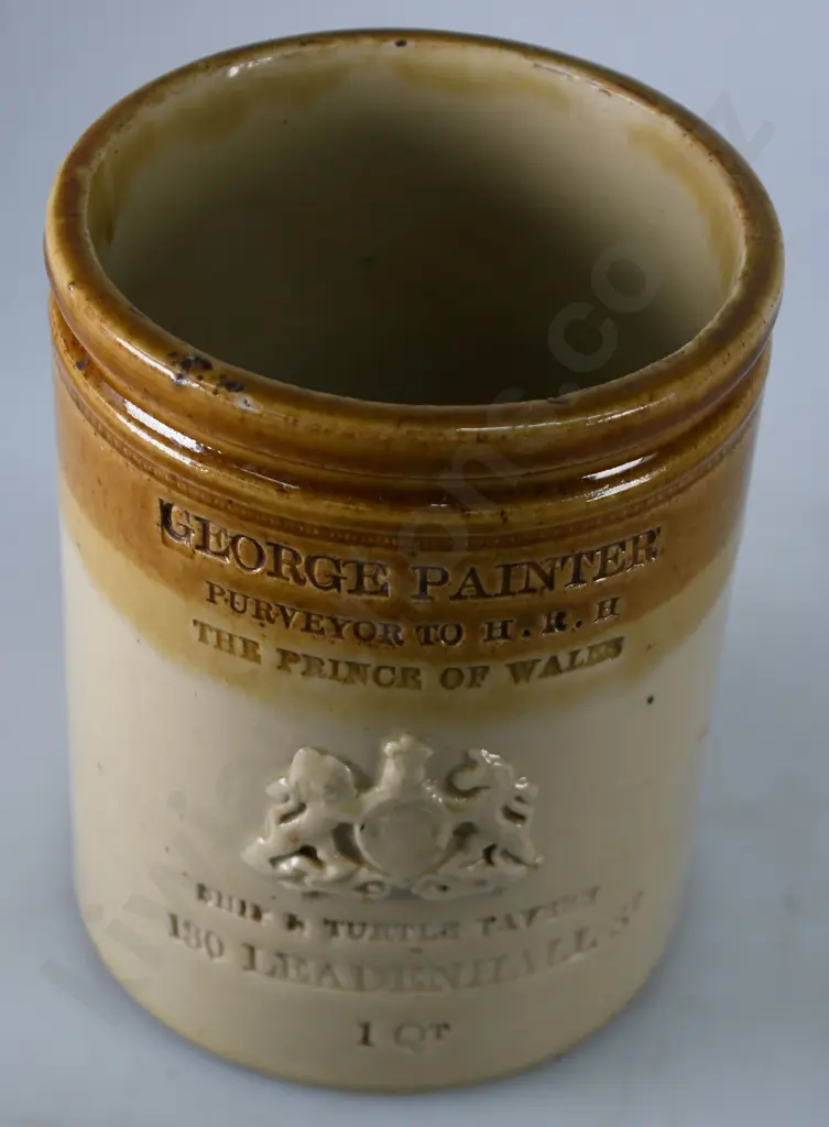 GEORGE PAINTER STONEWARE POT Image 1++