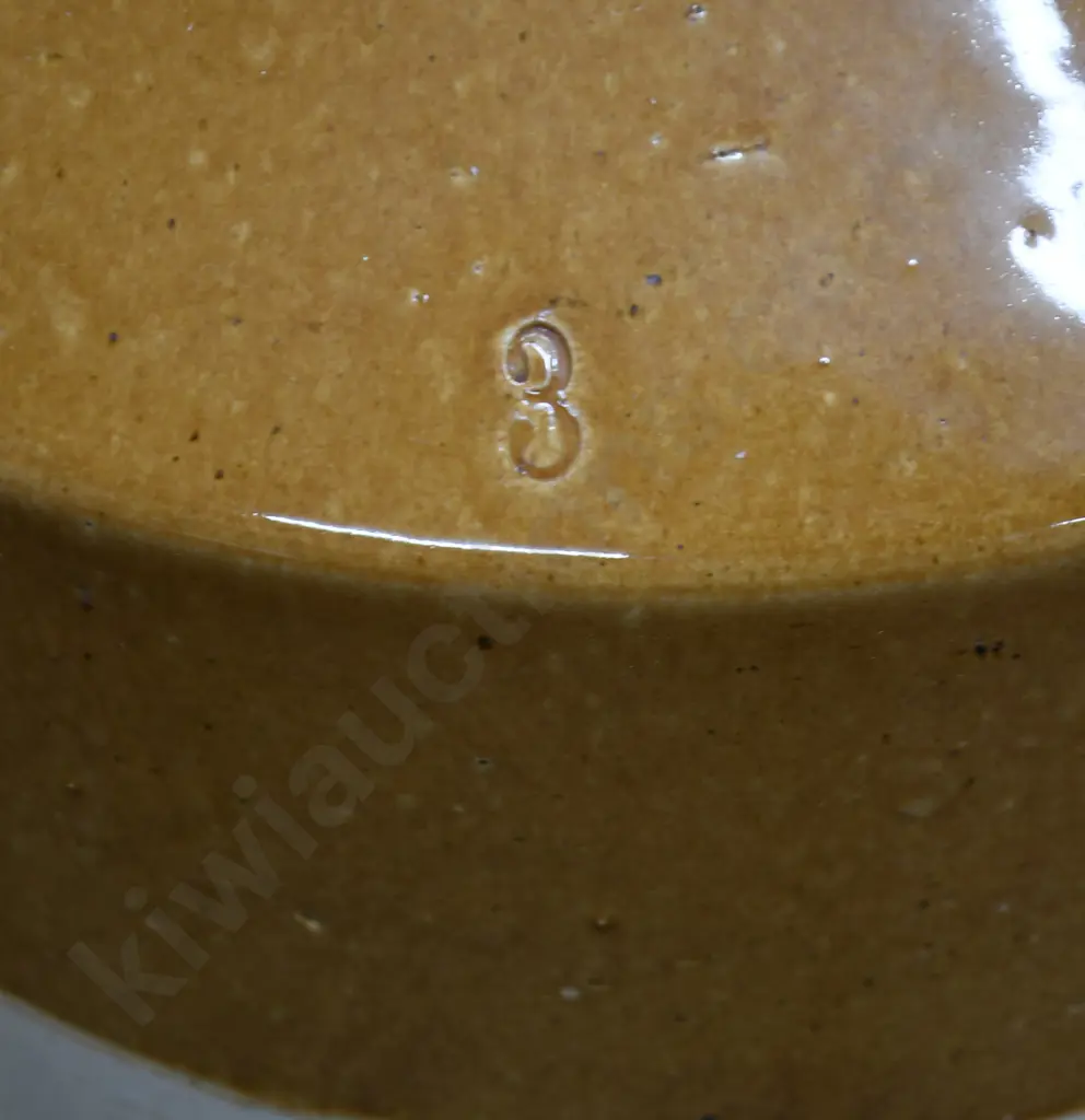 BECK PALMERSTON NORTH STONE JAR Image 1++