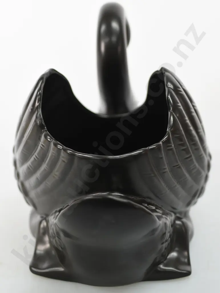 CROWN LYNN LARGE BLACK SWAN Image 1++