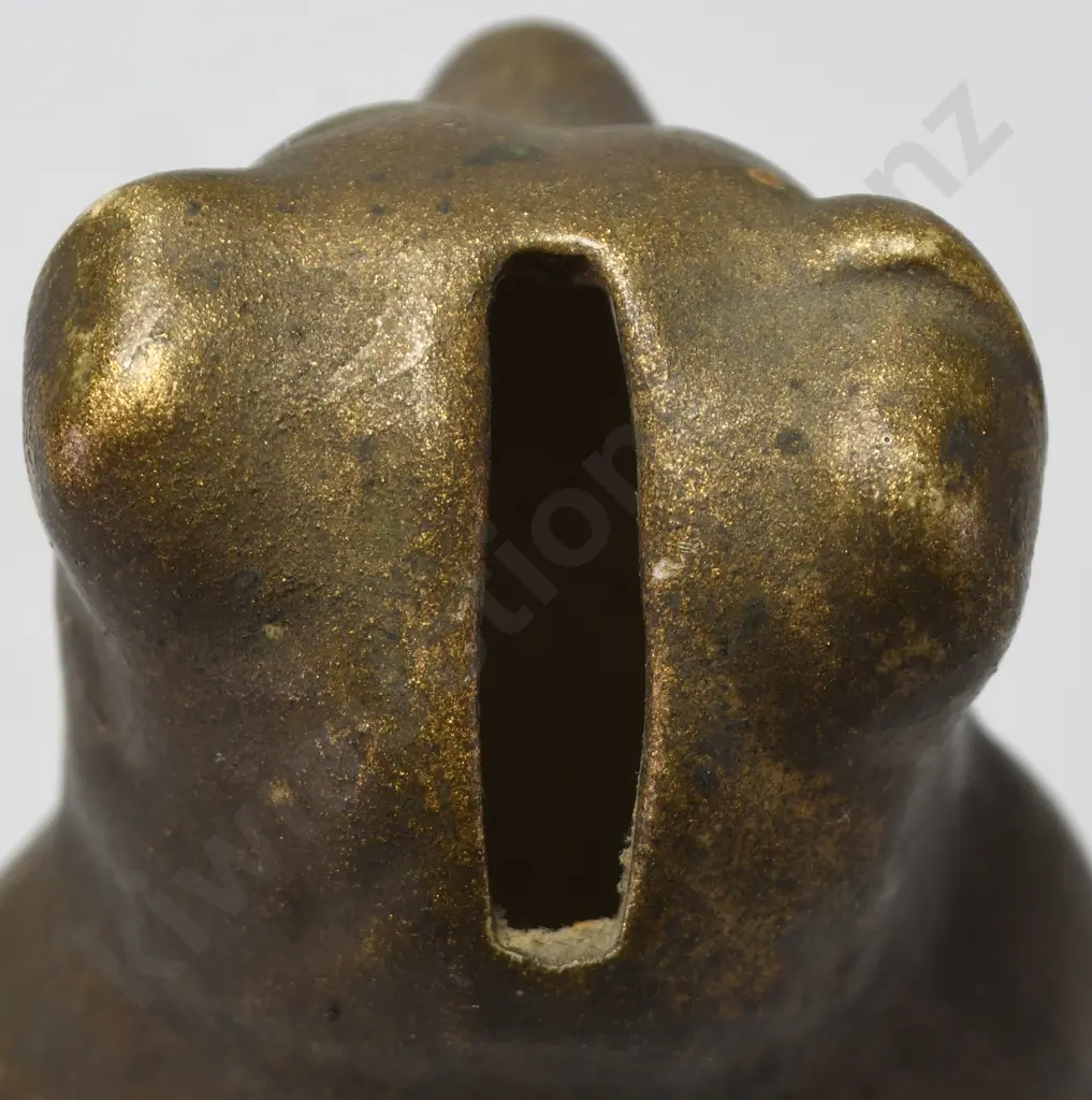 BENHAR BEAR MONEY BOX 1933 Image 1++