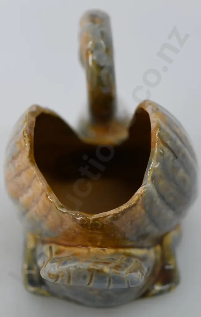 CROWN LYNN/AMBRICO TRICKLE GLAZE SMALL SWAN Image 1++