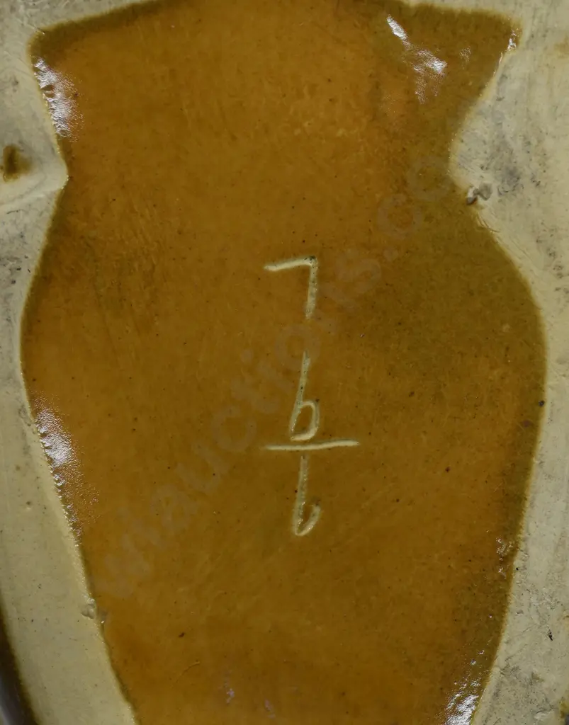 CROWN LYNN/AMBRICO TRICKLE GLAZE SMALL SWAN Image 1++