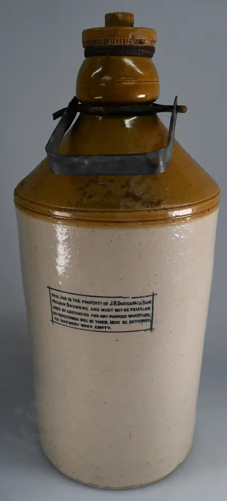 DODSON NELSON 2 GALLON STONE JAR Image 1++