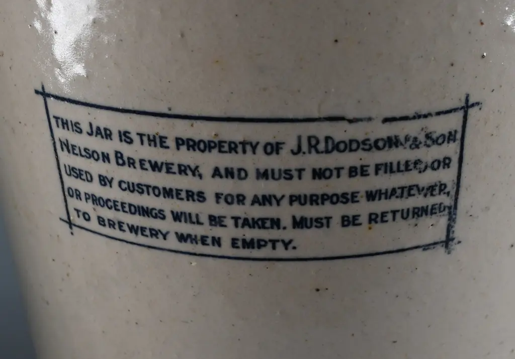 DODSON NELSON 2 GALLON STONE JAR Image 1++