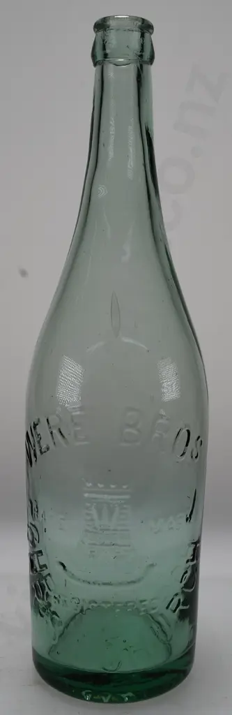 WERE BROS  CHRISTCHURCH 26oz CROWN TOP Image 1++