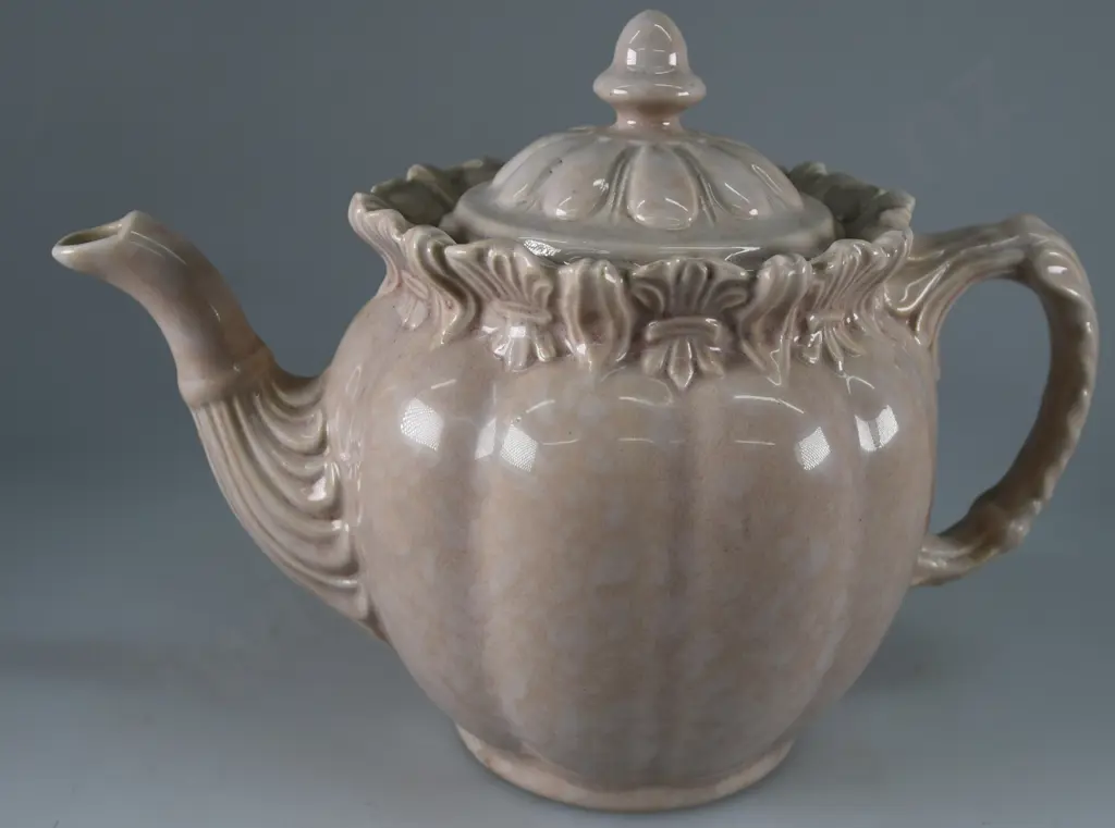 TEMUKA WARE TEAPOT MOTTLED BEIGE Image 1++
