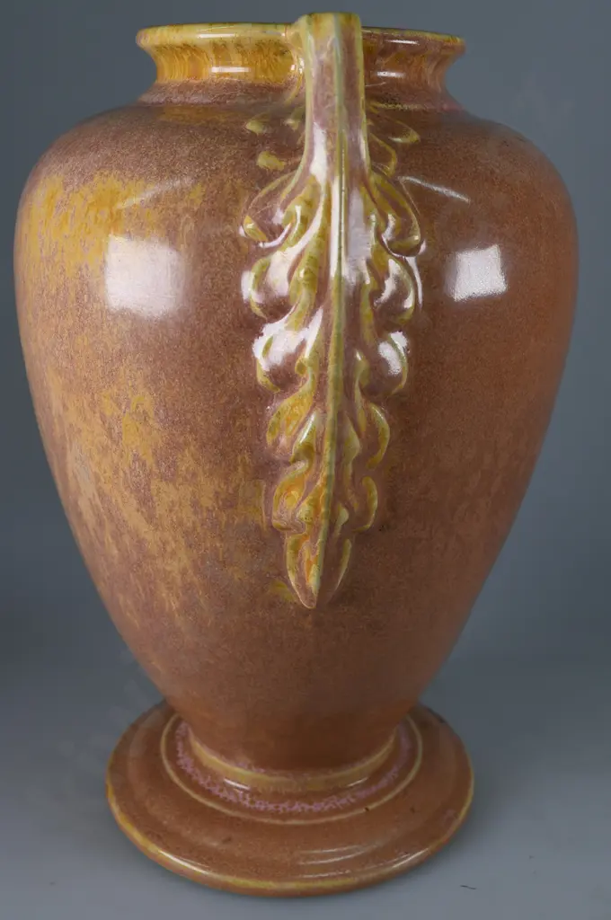 TEMUKA GRECIAN STYLE 2 HANDLED VASE Image 1++