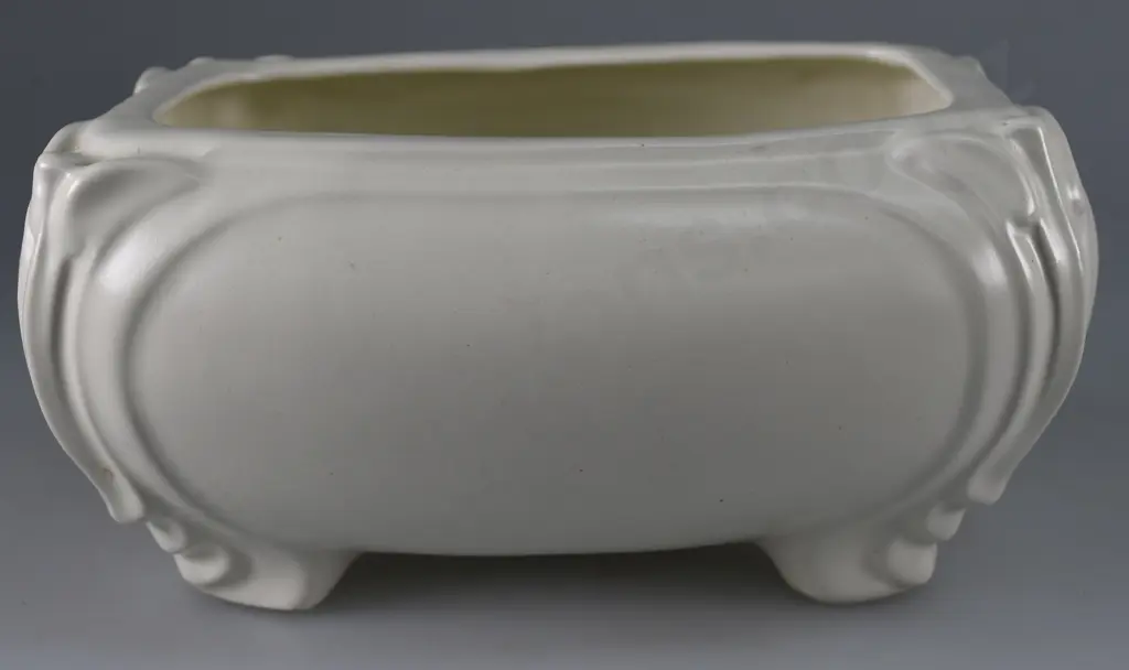 TEMUKA WARE WHITE GLAZED DECO STYLE VASES Image 1++