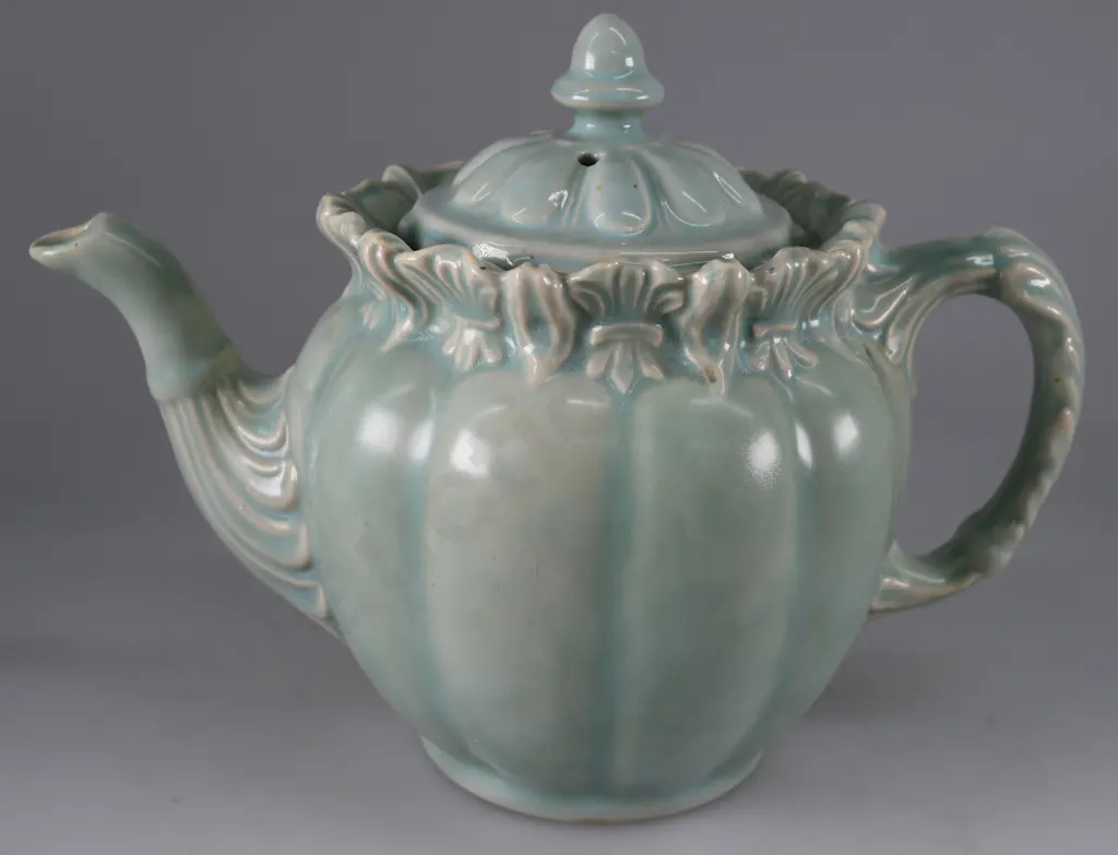 TEMUKA WARE TEAPOT LIGHT MINT Image 1++