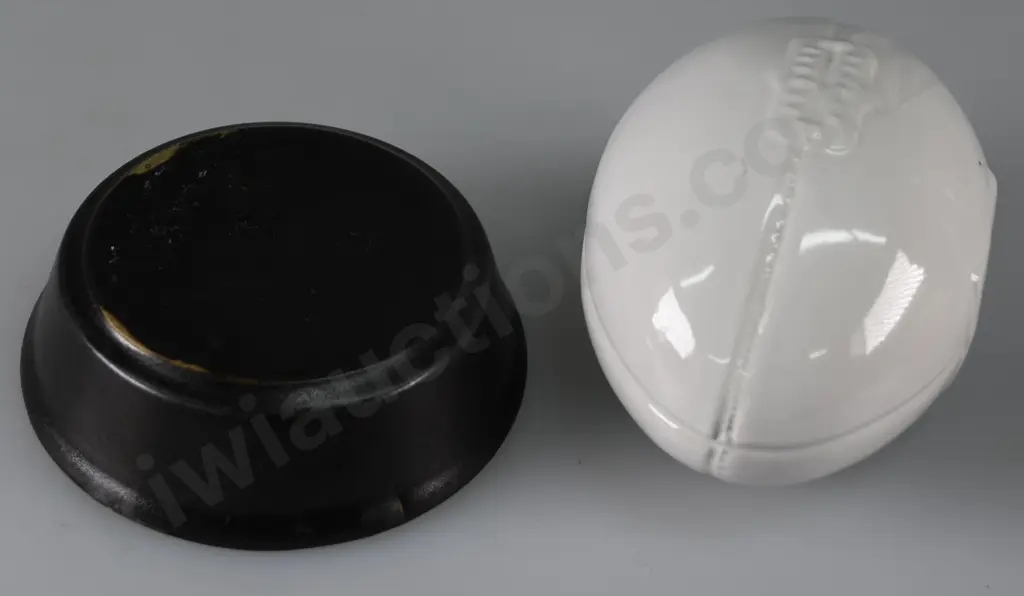 TEMUKA WARE RUGBY BALL ON PLINTH Image 1++