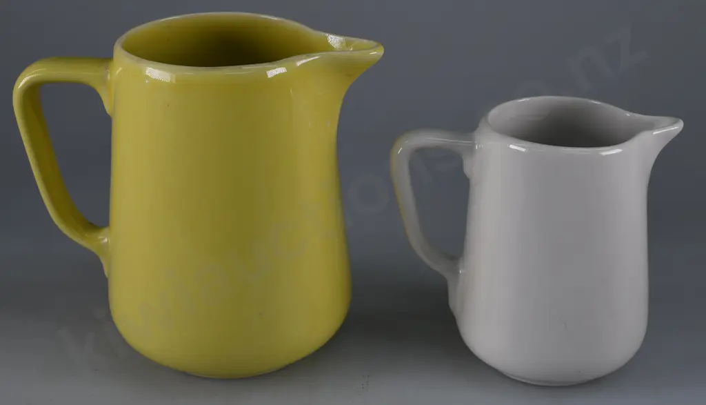 TEMUKA WARE MILK JUGS Image 1++