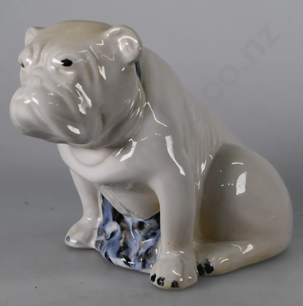 TEMUKA WARE BULLDOG FIGURE Image 1++