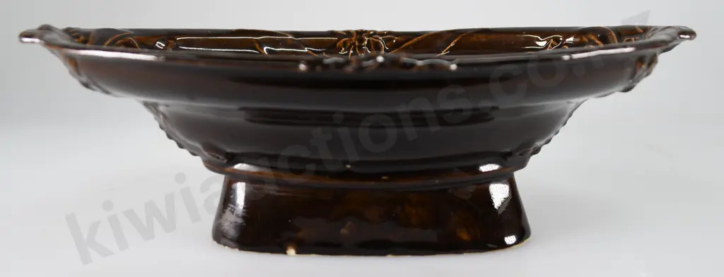 TEMUKA WARE DECO STYLE FOOTED DISH DARK BROWN Image 1++