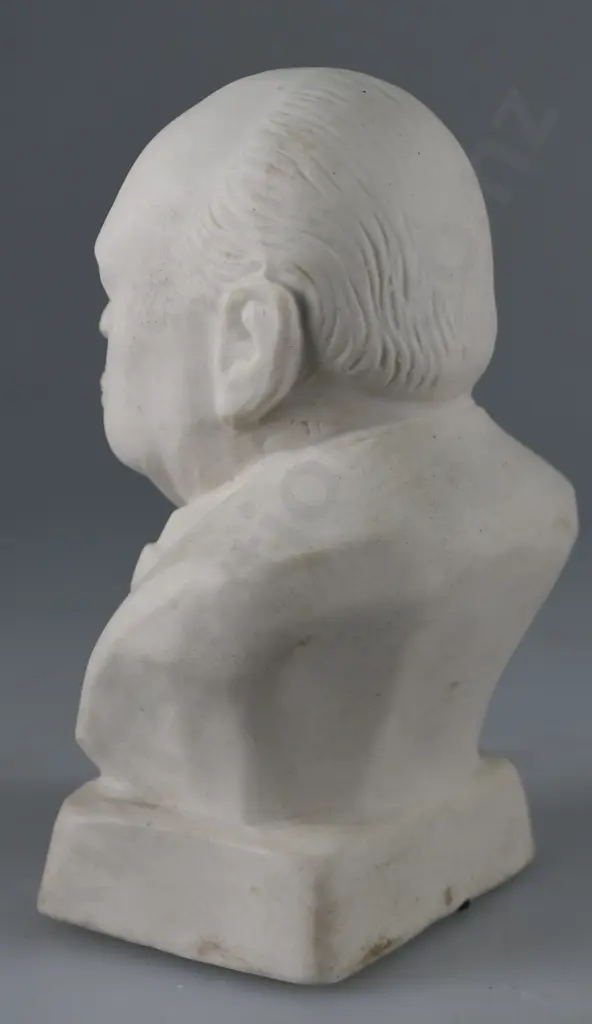 TEMUKA WARE WINSTON CHURCHILL BUST Image 1++