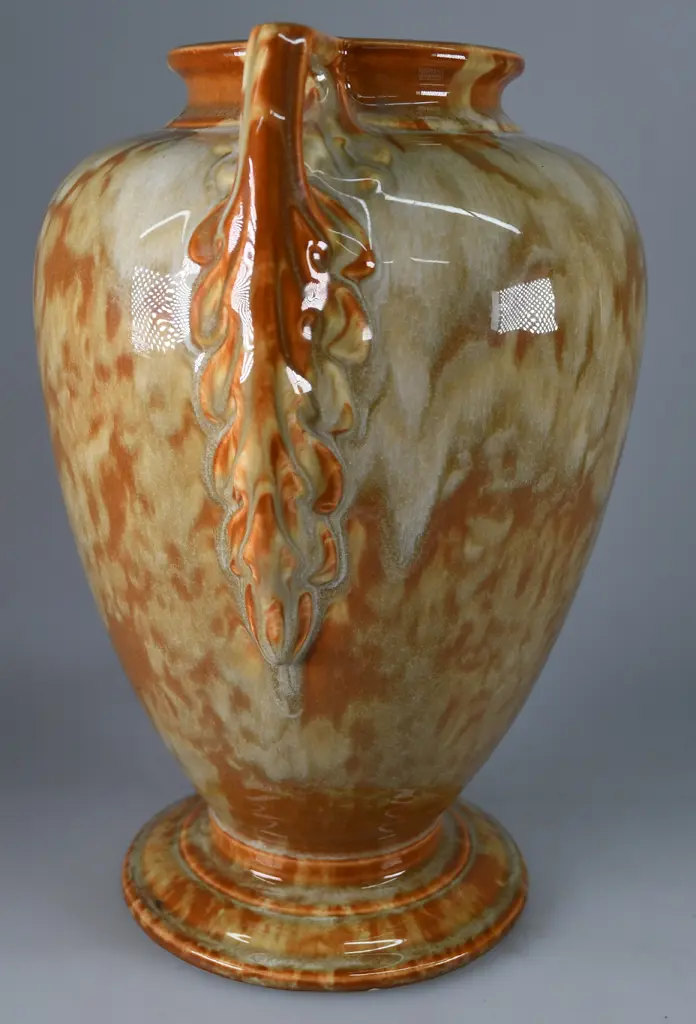 TEMUKA GRECIAN STYLE 2 HANDLED VASE Image 1++