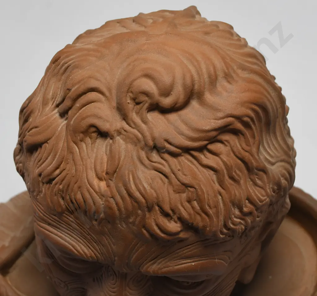 LOVATT TEMUKA POTTERY BUST OF POMARE Image 1++