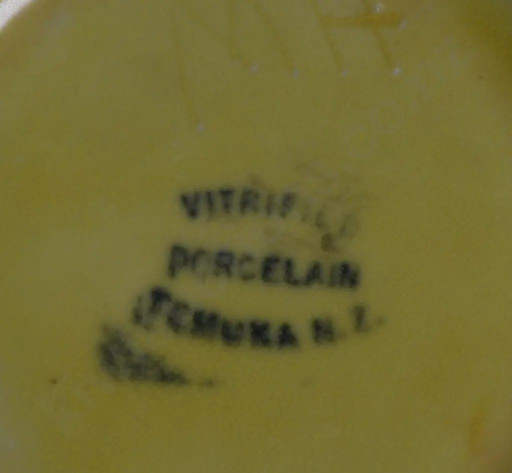TEMUKA WARE MILK JUGS Image 1++
