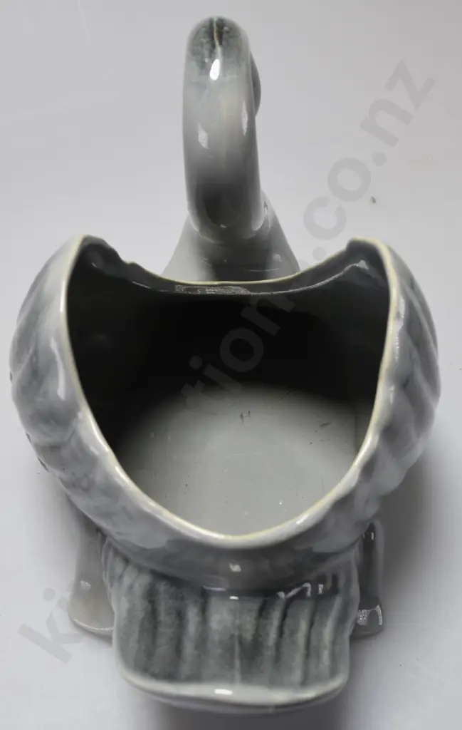 TEMUKA POTTERY LARGE SWAN Image 1++