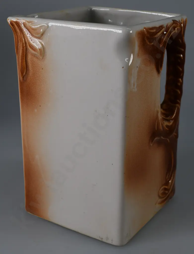 TEMUKA WARE SQUARE SECTIONED JUG Image 1++