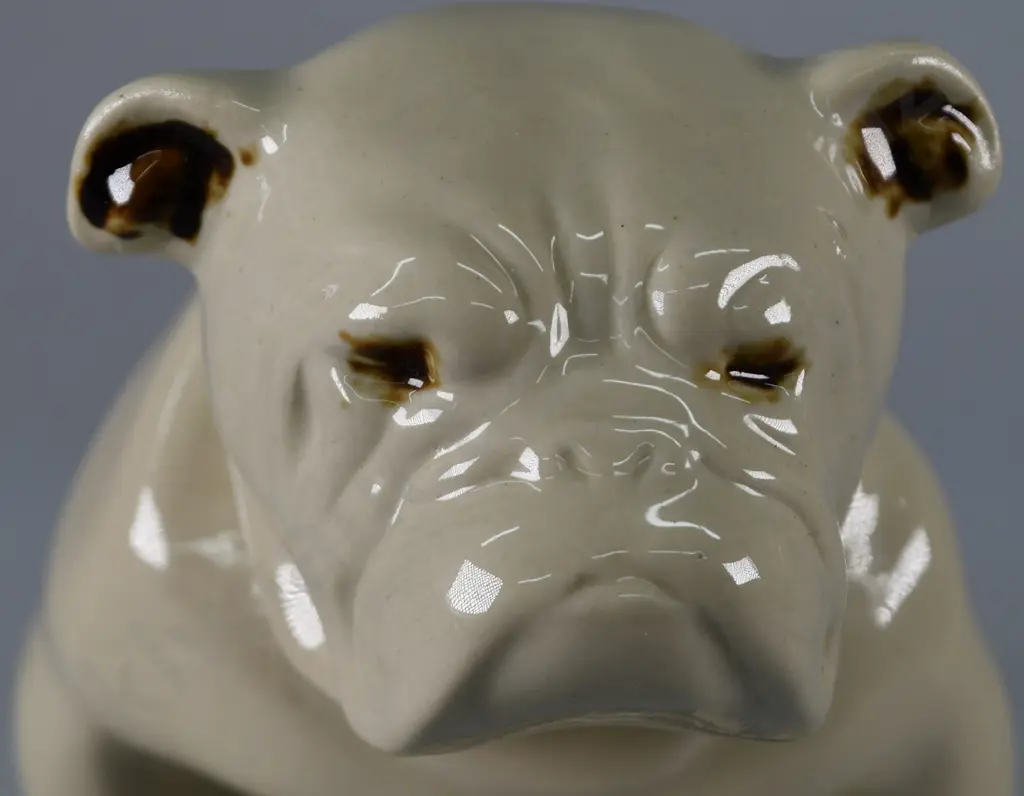 TEMUKA POTTERY BULLDOG Image 1++