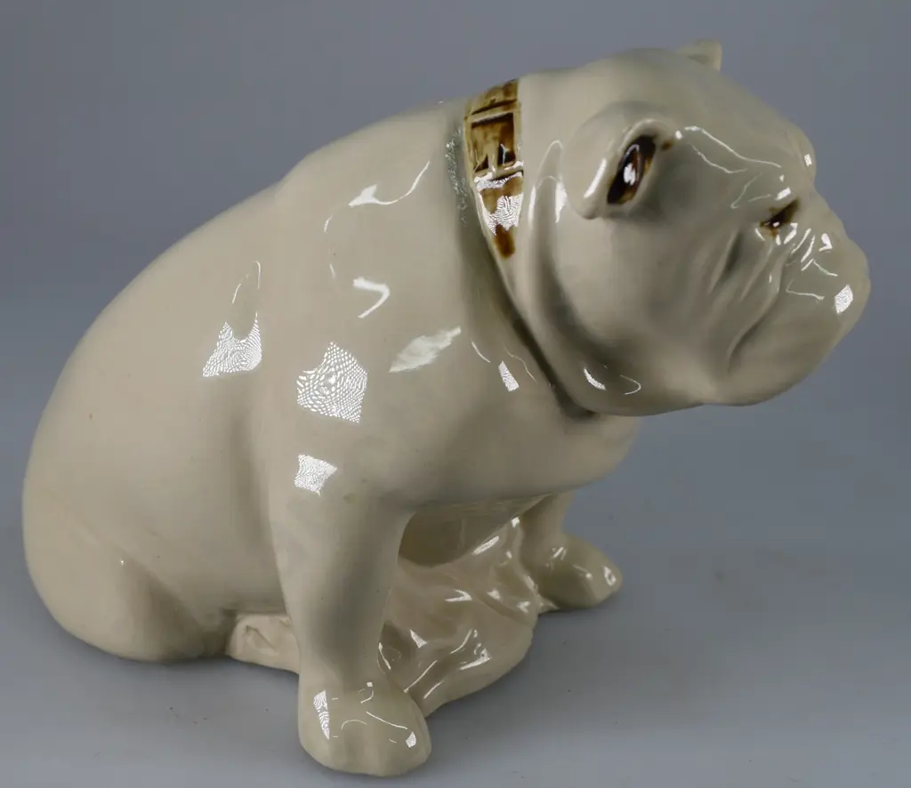 TEMUKA POTTERY BULLDOG Image 1++