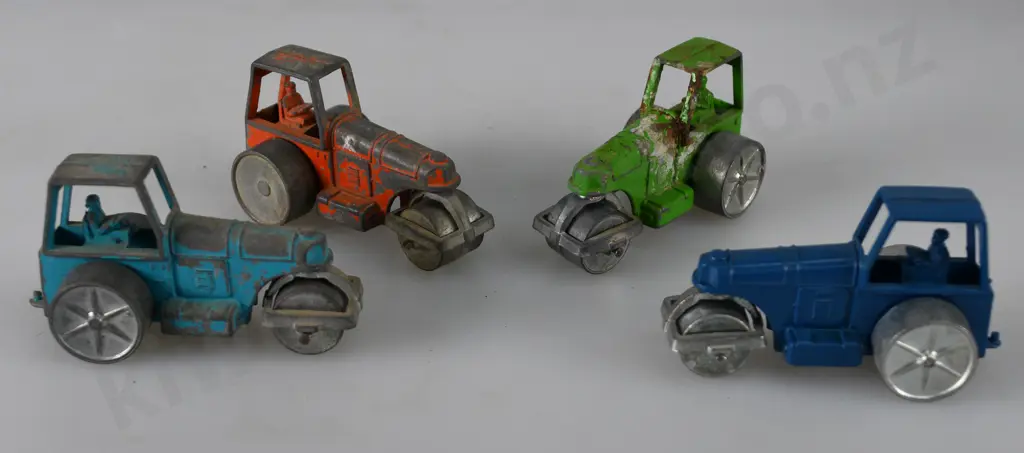 FUN HO MIDGET AVELING ROAD ROLLERS Image 1++